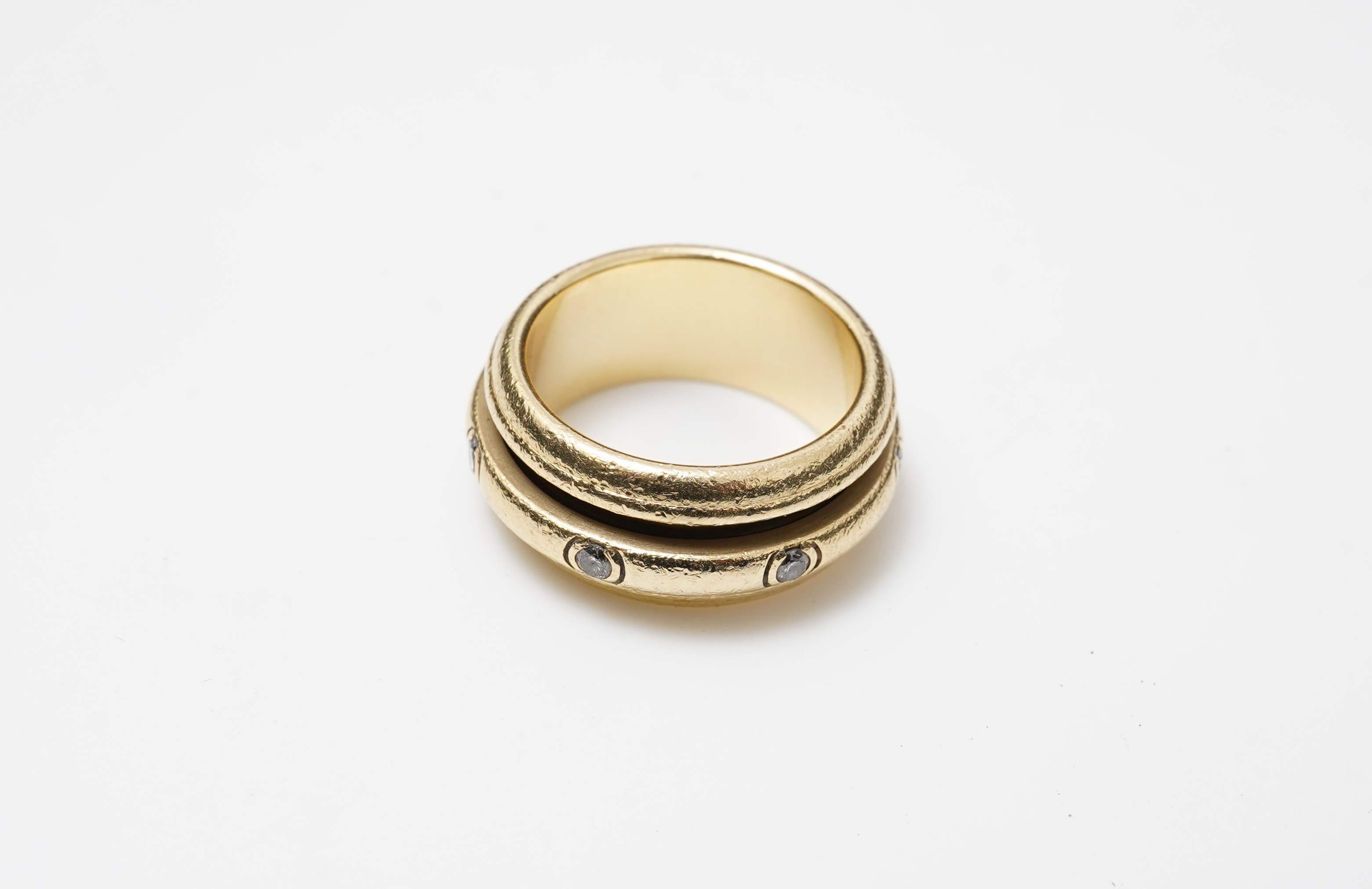 Piaget, a gold and diamond 'Possession' ring